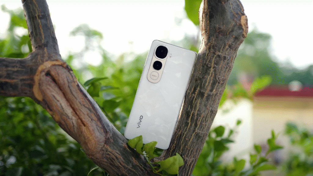 Vivo Y400 Pro back