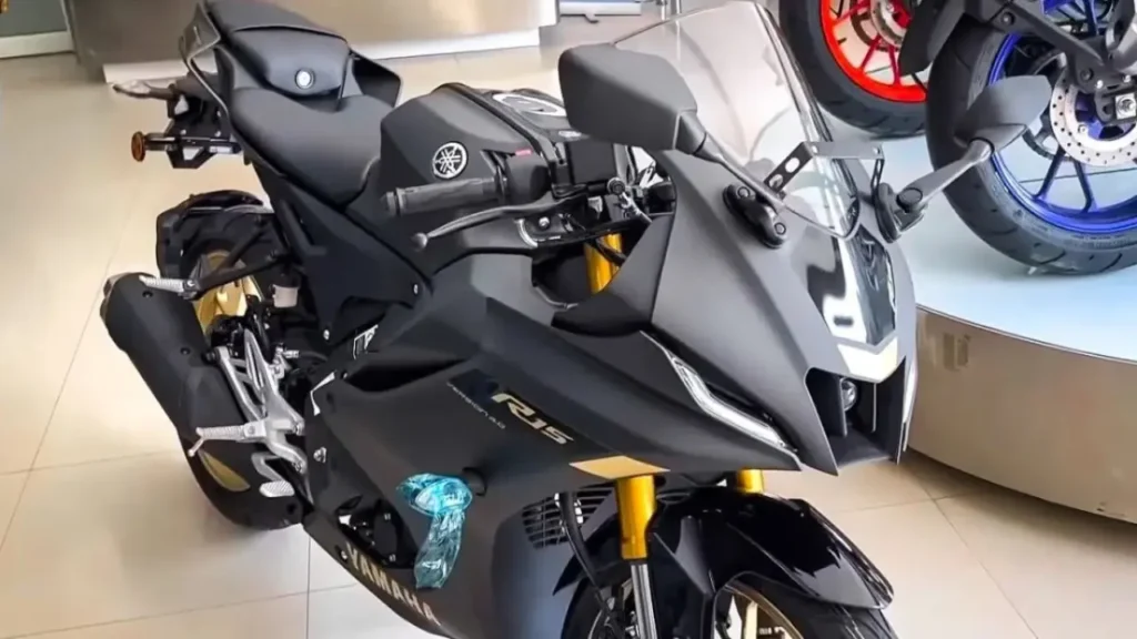 Yamaha R15 V4: The King of 150cc Sports Bikes